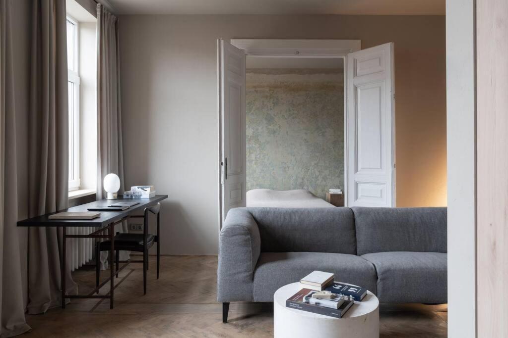 Authentic 1 Bd Old Town Apartment By Hostlovers Kaunas Eksteriør bilde
